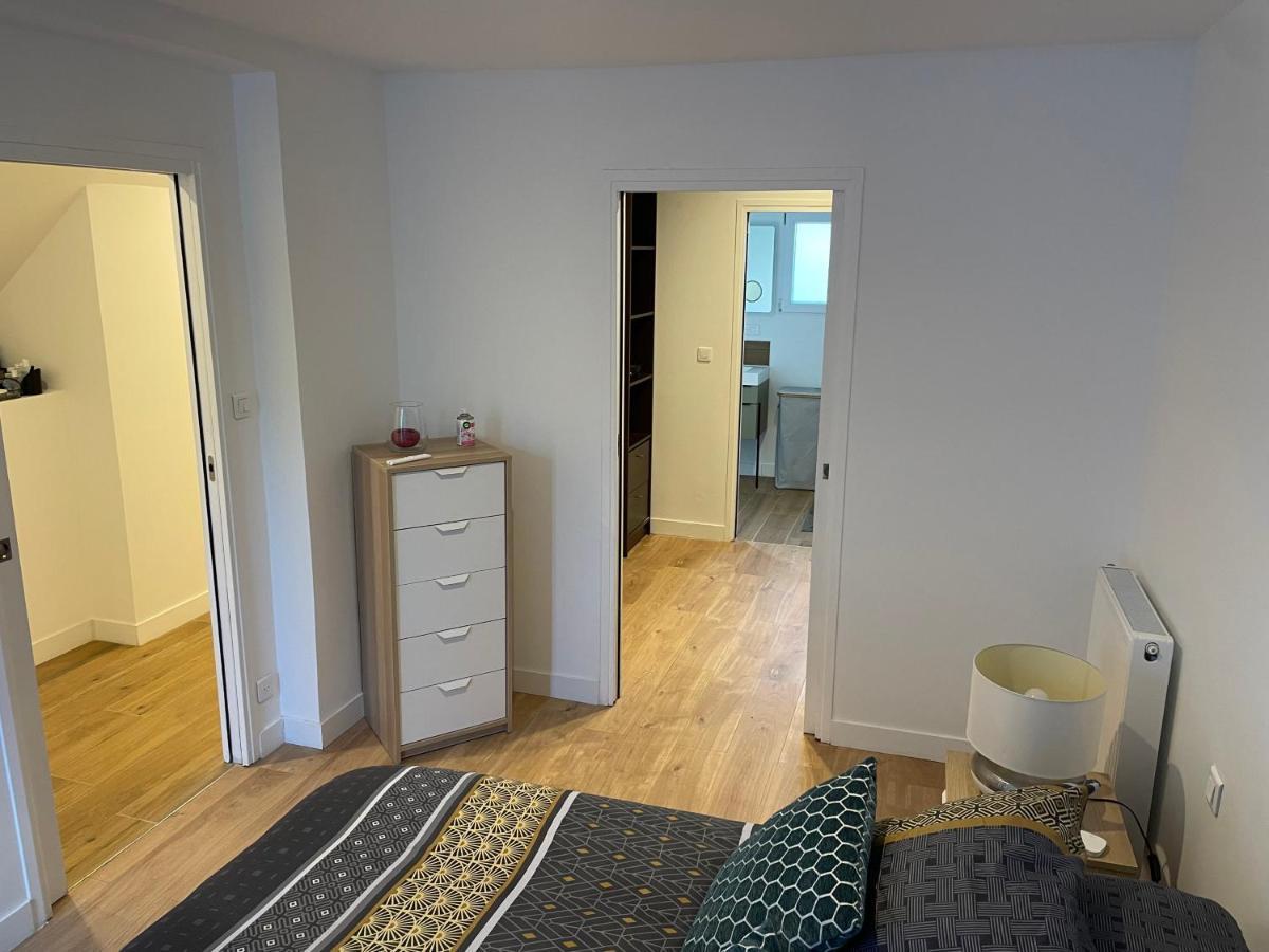 Accommodatie bij particulieren Parentale Avec Salle De Bains Et Toilettes Privees *