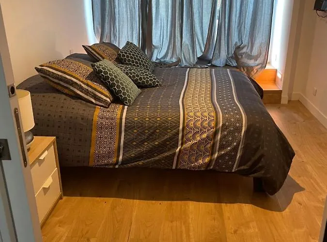 Suite Parentale Avec Salle De Bains Et Toilettes Privees